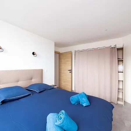 Belle Vue - Familiale Et Spacieuse ル・トレポール